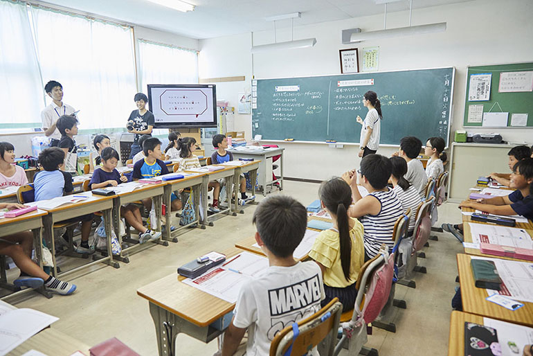 話題の本『答えのない道徳の問題 どう解く？』が公立小学校で道徳授業